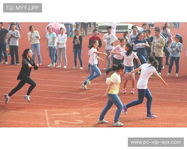 “金牛区城北体育馆:舞者们挑战动作极限,运动舞蹈赛场上演速度与优雅的碰撞” “金牛区城北体育馆:舞者们挑战动作极限,运动舞蹈赛场上演速度与优雅的碰撞”